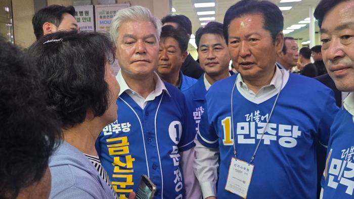 상인의 고민도 들어주고